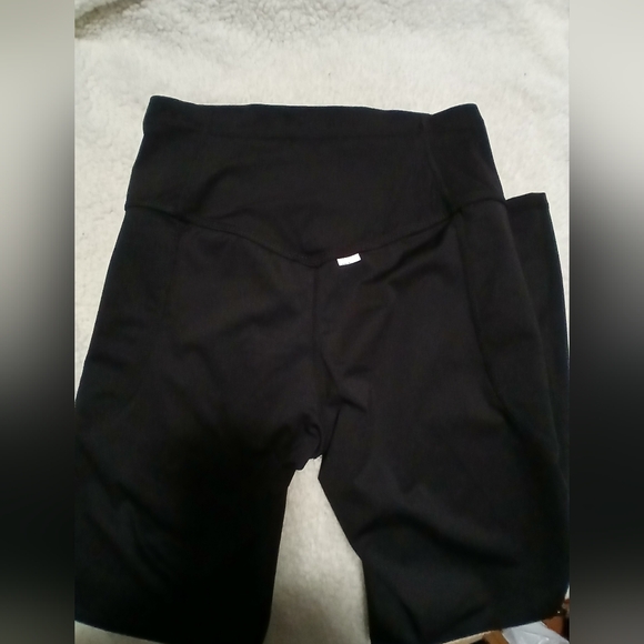 N Halara. Crossover High Waisted Back Pocket Super Flare Leggings - Picture 3 of 5